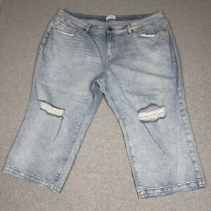 Lane Bryant Womens Size 22 Light Wash Distressed Capri Jeans Denim